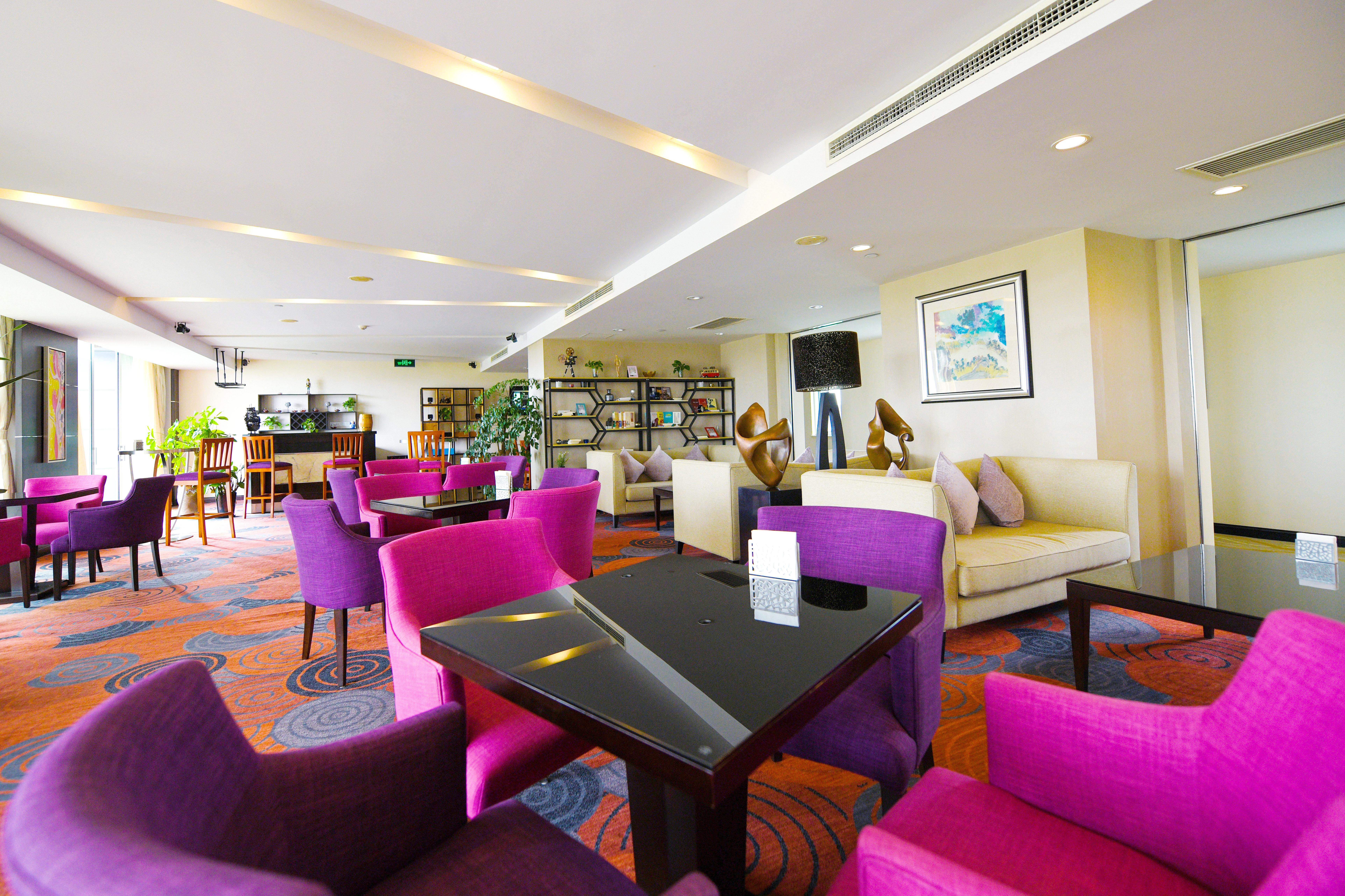 Crowne Plaza Shanghai Xiayang Lake By Ihg Qingpu Exteriör bild