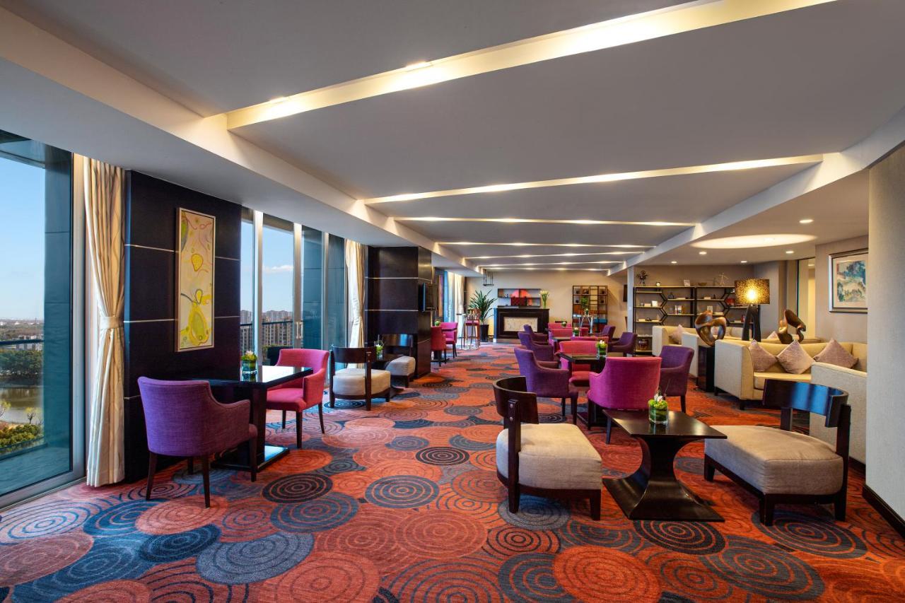 Crowne Plaza Shanghai Xiayang Lake By Ihg Qingpu Exteriör bild