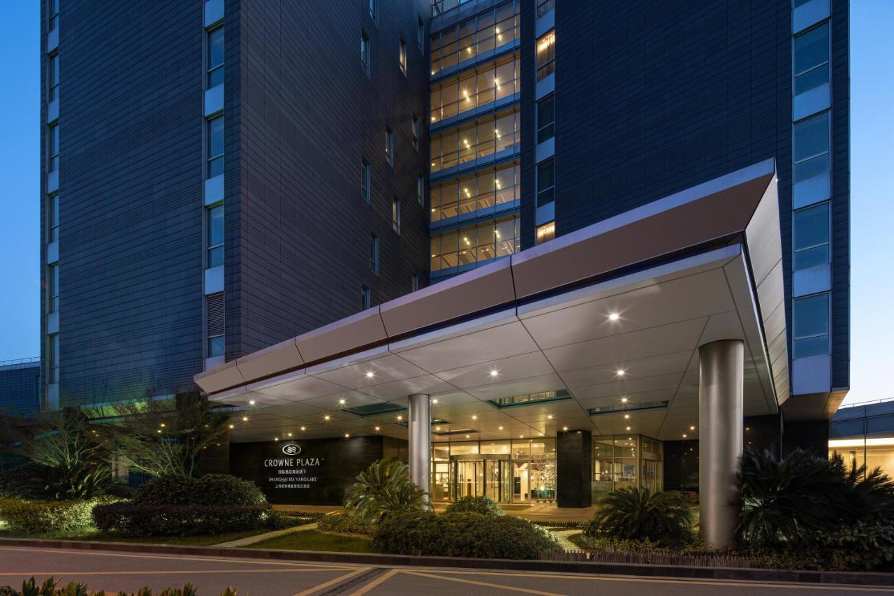 Crowne Plaza Shanghai Xiayang Lake By Ihg Qingpu Exteriör bild