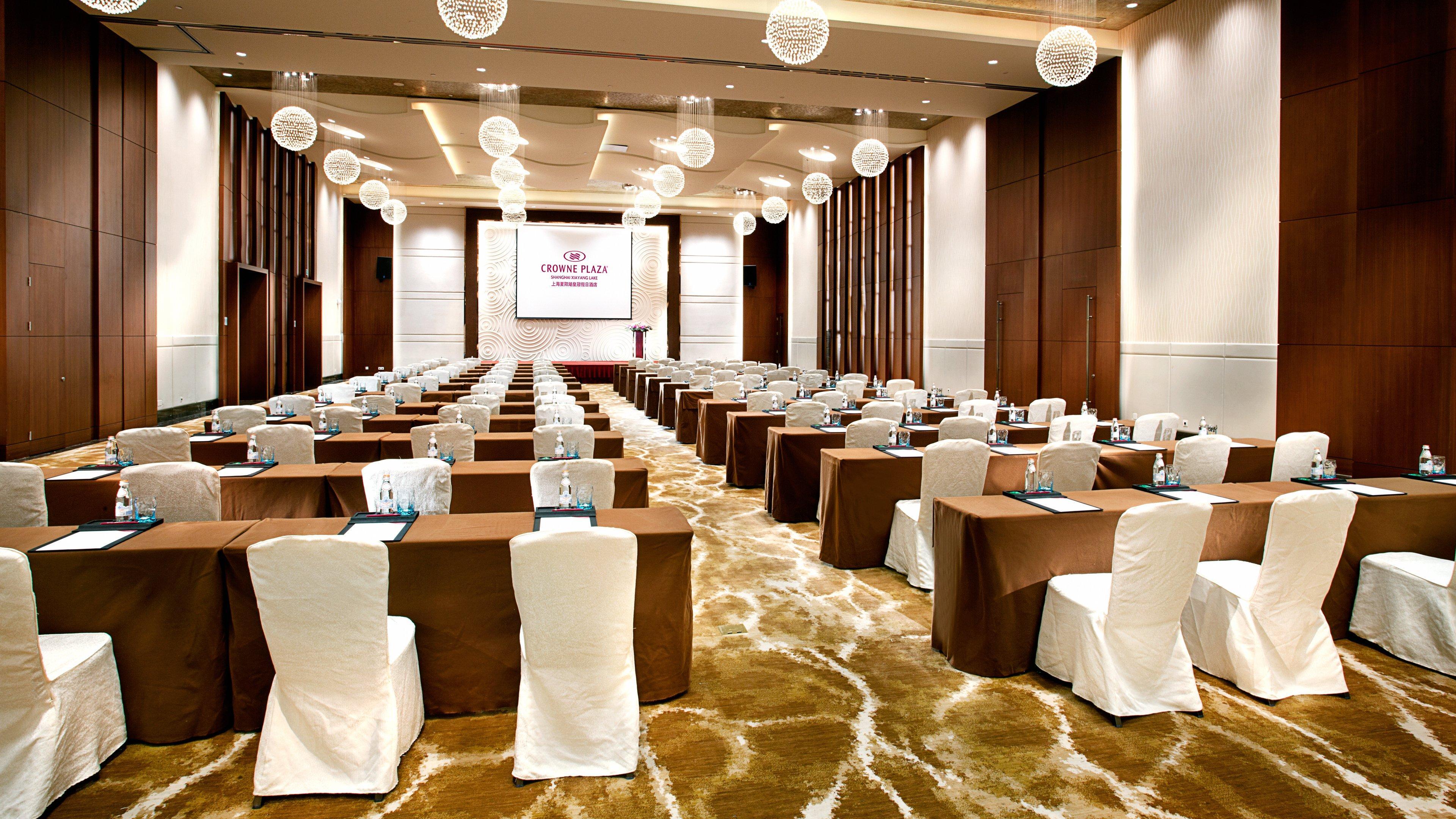 Crowne Plaza Shanghai Xiayang Lake By Ihg Qingpu Exteriör bild