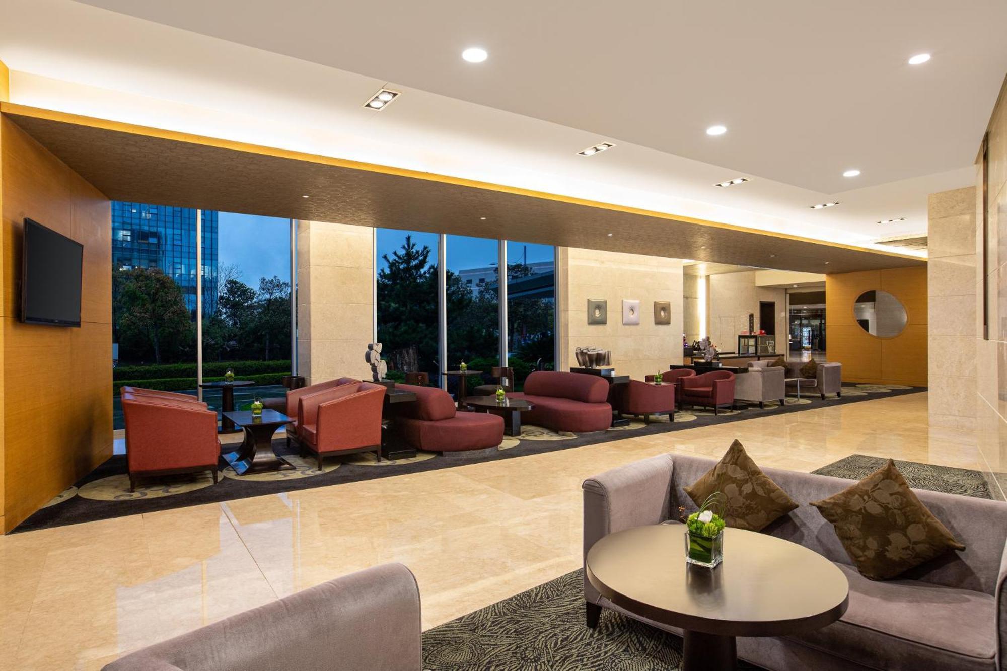 Crowne Plaza Shanghai Xiayang Lake By Ihg Qingpu Exteriör bild