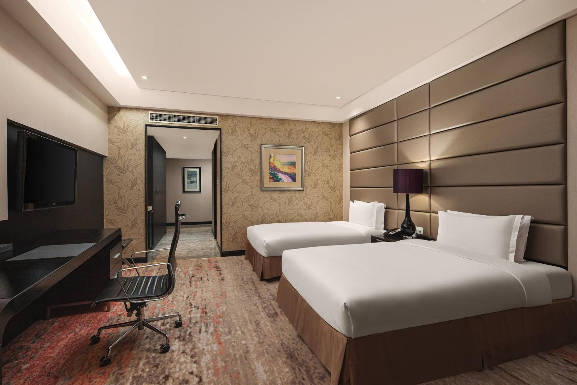 Crowne Plaza Shanghai Xiayang Lake By Ihg Qingpu Exteriör bild